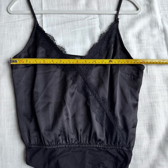 Forever 21 black lace bodysuit adjustable sleeves medium NWT goth fairy whimsy - Picture 9 of 10